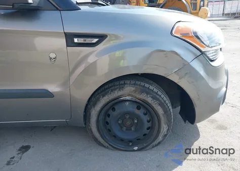 2013 Kia Soul z USA, uszkodzony, nr VIN KNDJT2A58D7635661